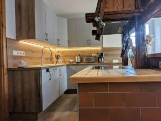 Old Forge Modern Retreat - - 1