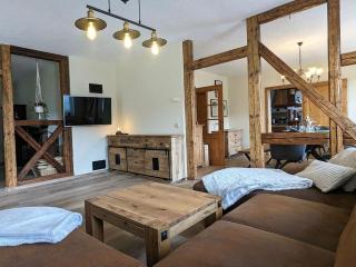 Old Forge Modern Retreat - - 8