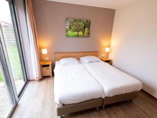 Premium bungalow 4 persons - Zevenhuizen - 8
