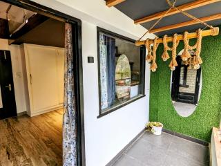Kavi's Vacation Homes - Sainj - 3