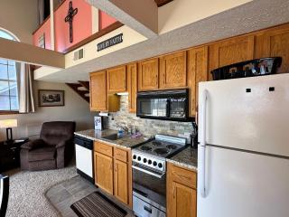 Dreamers Delight condo - Branson - 7