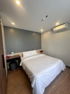 Căn phòng tràn ngập ánh sáng tự nhiên luôn mang lại nguồn năng lượng tích cực - 4