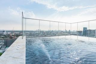 MRT Queen 15m One Stop Direct to BTS ASOK Borderless Swimming Pool - Ban Khao Laem - 0