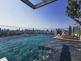 MRT Queen 15m One Stop Direct to BTS ASOK Borderless Swimming Pool - Ban Khao Laem - 7