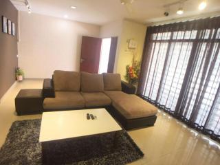 38 Georgetown 3 Storey Terrace local food 5rooms 16pax - George Town - 6