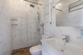 Private Modern Villa with Tennis court - 9