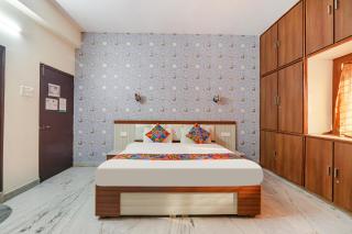 HOTEL NIGHT EYE HI-TECH CITY - Hyderabad - 9