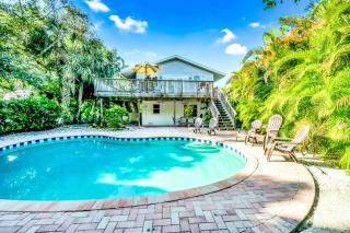Whispering Whale Retreat - Anna Maria - 0