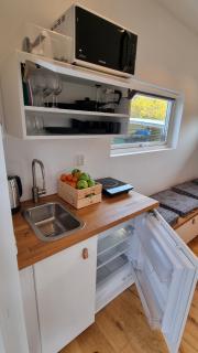 Beach-near cozy cottage - 5