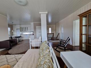 Blueberry house with private sauna&free parking - 2