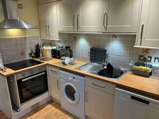 Two Bedroomed Holiday Cottage with Sea Views - 5