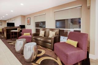 La Quinta by Wyndham Detroit Utica - Utica - 2