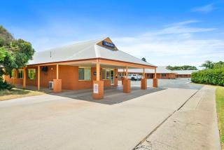 Comfort Inn Bishops Lodge - Hay - 7