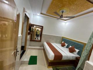 Hotel town grand - Agra - 1