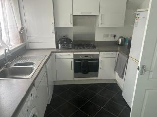 Cozy Urban 2BR + Office - Kent - 0
