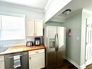 Downtown Charm, 3 Bdr, Near Rest and Bars - Winston-Salem - 1