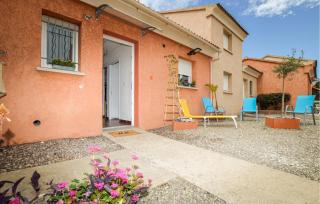 Awesome Home In Prunete With Wifi - 9