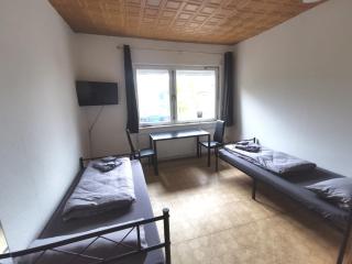 Monteur-Haus Marat Berlin Biesdorf / Marzan / Hellersdorf - Berlino - 8
