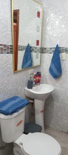 Nuevo y exclusivo departamento de 2 habitaciones - Loja - 1