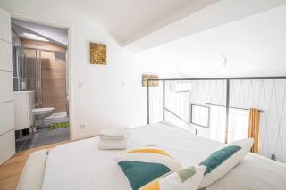 PETIT DUPLEX - Nouveau duplex central avec wifi et clim pour 2 - Antibes - 7