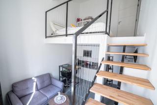 PETIT DUPLEX - Nouveau duplex central avec wifi et clim pour 2 - Antibes - 2