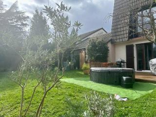 Nice new apartment with direct access a big garden - Saint-Germain-en-Laye - 2