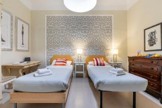 Historic Apartment Borgo Ognissanti, 8 Florence - Florença - 4