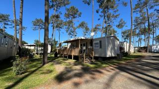 Sbvacances Entièrement équipé et tout confort grand 2ch avec suite parentale et 2 sdb dans camping 4 étoiles - Saint-Julien-en-Born - 7