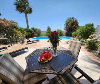 Budget Escape to the seaside - Larnaca - 8