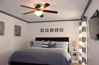 Relaxing Beach Getaway - 9