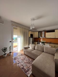 Iljazi’s Apartaments - Vlorë - 7