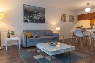 Entire Condo in Brickell steps from Brickell City Centre - 1