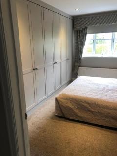 Wilmslow Airbnb - 8