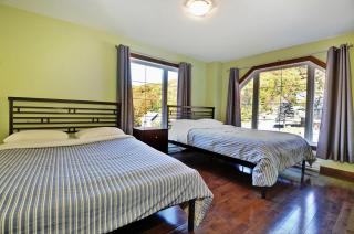 Chalets Alpins-43 Chemin des Skieurs - Stoneham - 2