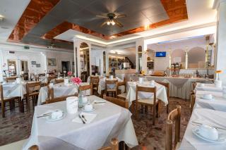 Hotel Britannia Rimini Marina centro - Rimini - 8
