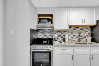 Boardwalk Resort: Ocean Breeze Retreat - Myrtle Beach - 7