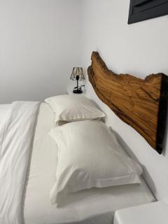 The Coast Suites - Tourlos - 1