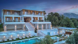 KOUROS STONE SUITES - Charaki - 2