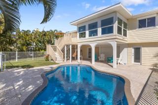 On the Rocks- Gorgeous Newly Renovated Pool Home - Sanibel - 3