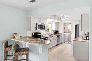 On the Rocks- Gorgeous Newly Renovated Pool Home - 2