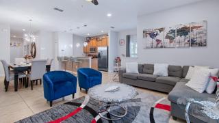 Paradise Pines - Orlando - 1
