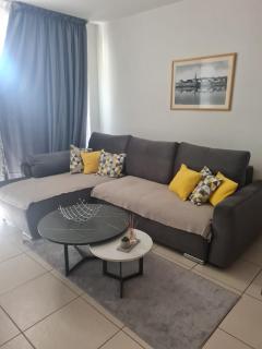 The Sun & Sea Apartment - Bečići - 6