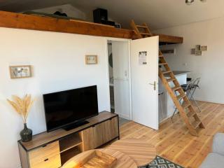 ღ L'Entr'Act • Au cœur de ville et du vieux Port - 9