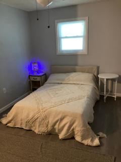 Lake House Cabin Two bedrooms - Hawthorne - 8
