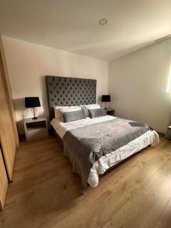 Apartamento en la mejor zona de sabaneta - Sabaneta - 0