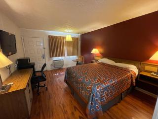 AMERICAN INN Stevenson - 6