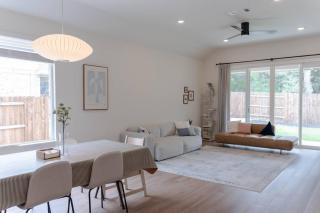Modern 2 Bedroom Leander Home - Leander - 0