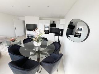 Chic 2 Rooms Paris13 with view - 8