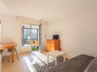 Appartement à Anglet : proche commerces, plages, et nature, avec parking et loggia - FR-1-3-606 - Anglet - 0