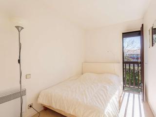 Appartement à Anglet : proche commerces, plages, et nature, avec parking et loggia - FR-1-3-606 - Anglet - 4